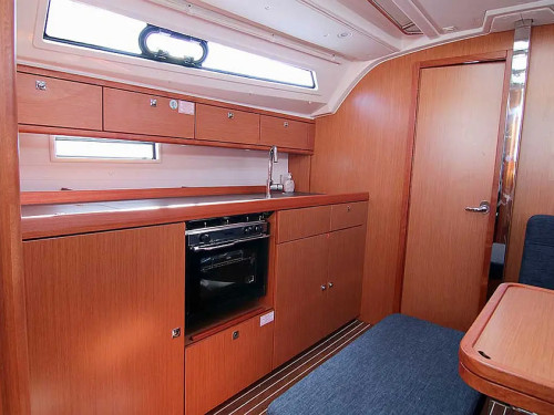 Bavaria Cruiser 41