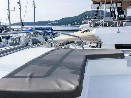 Fountaine Pajot Helia 44