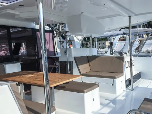 Fountaine Pajot Helia 44