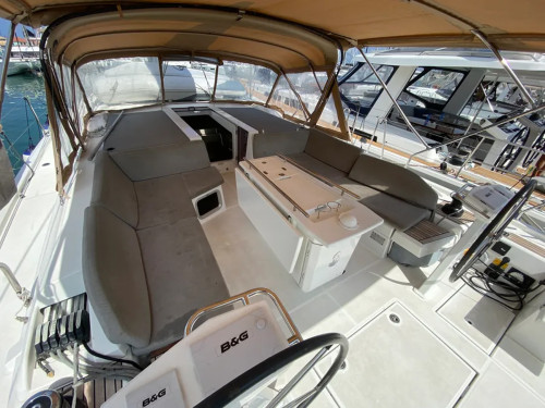 Beneteau Oceanis 51.1