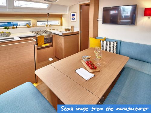 Sun Odyssey 490