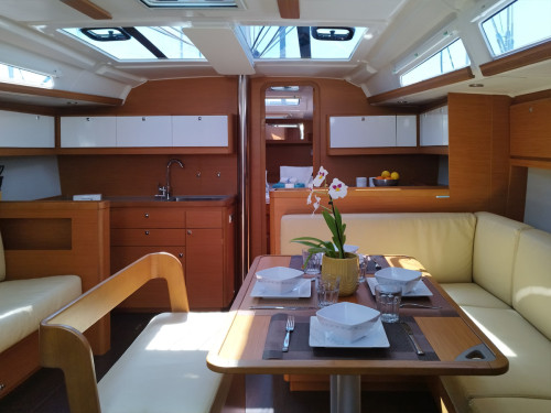 Dufour 430 GL