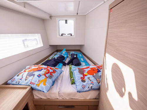 Lagoon 40