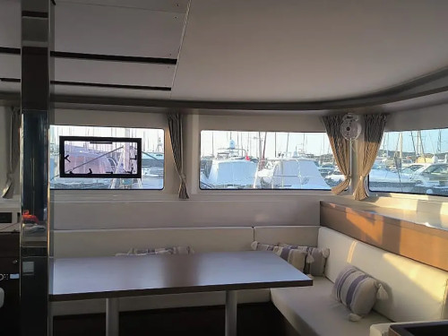 Lagoon 46