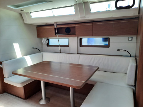 Oceanis 51.1