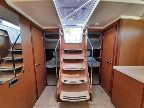 Oceanis 51.1