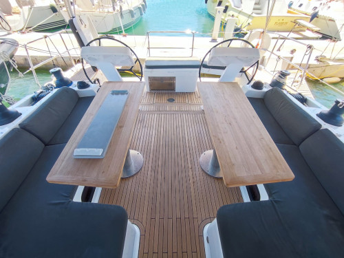 Hanse 508