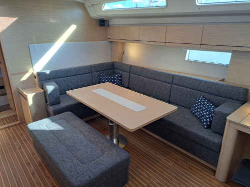 Hanse 508