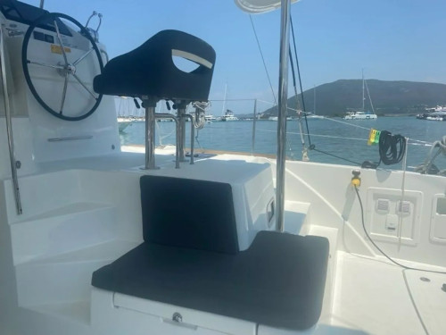 Lagoon 40