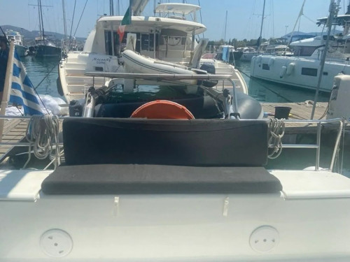 Lagoon 40