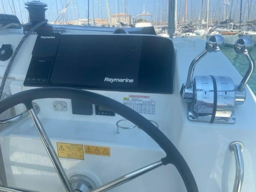 Lagoon 40