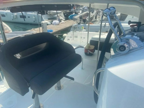 Lagoon 40