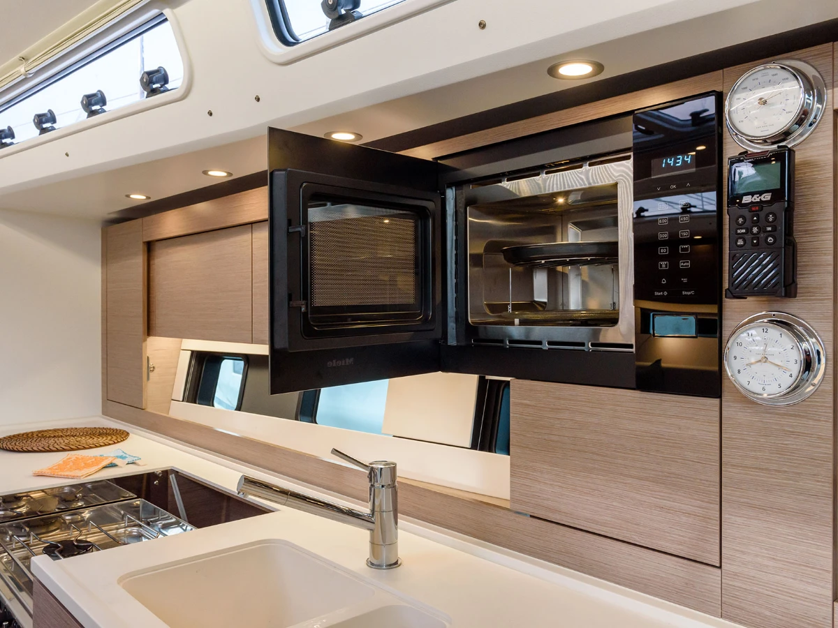 Hanse 460