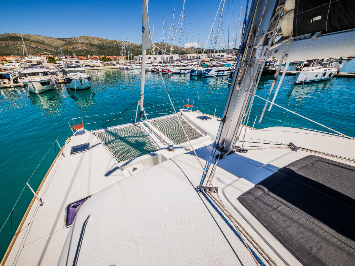 Lagoon 450