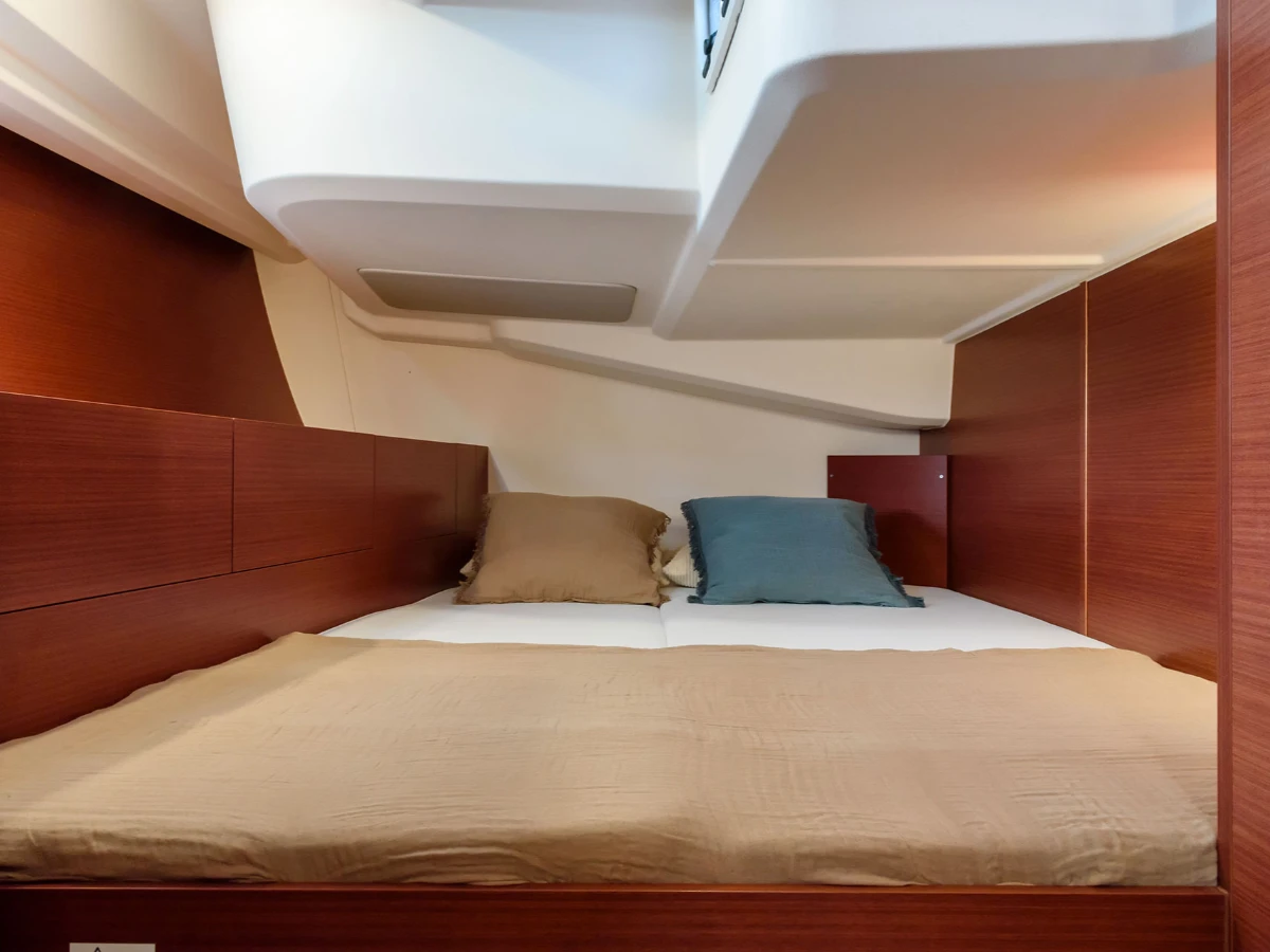 Hanse 508