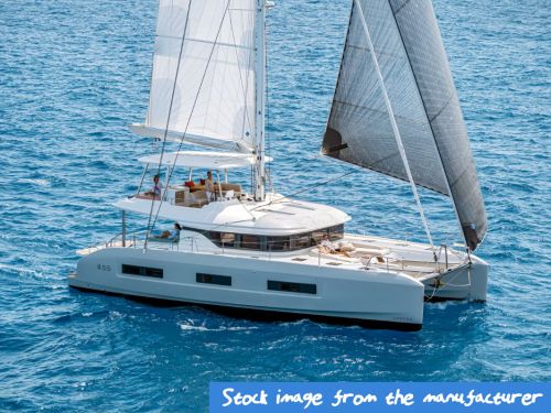 Lagoon 55