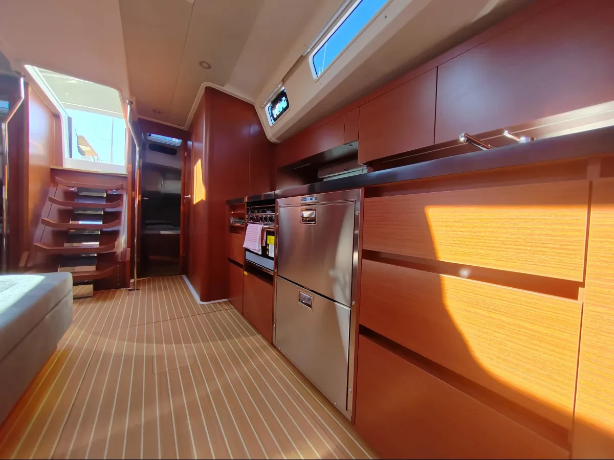 Hanse 508