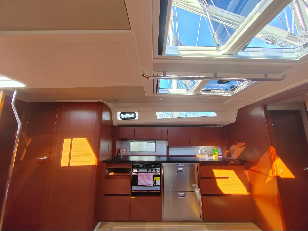 Hanse 508