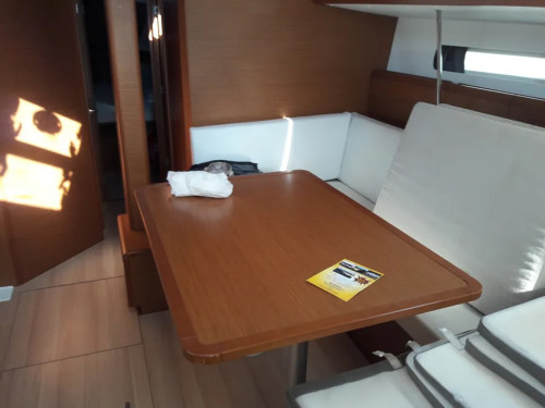 Sun Odyssey 449