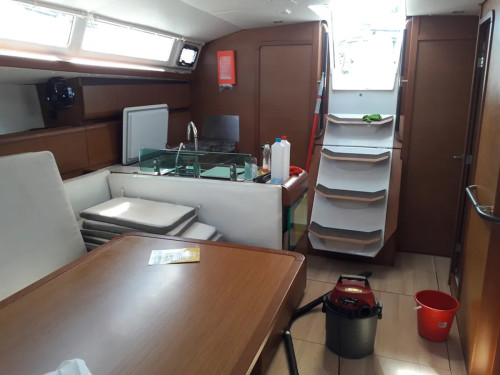 Sun Odyssey 449