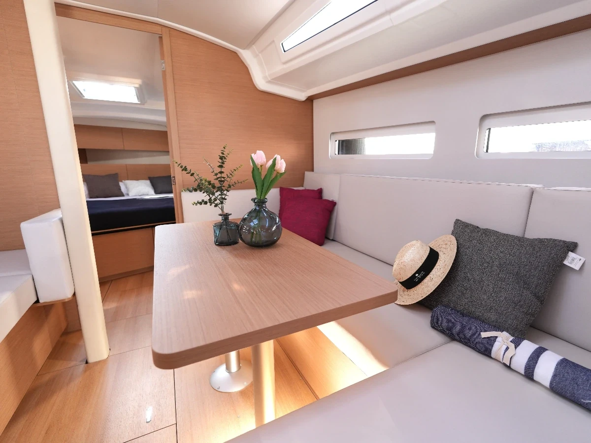 Sun Odyssey 410
