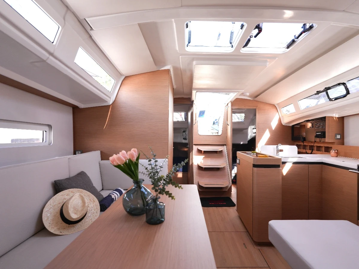 Sun Odyssey 410