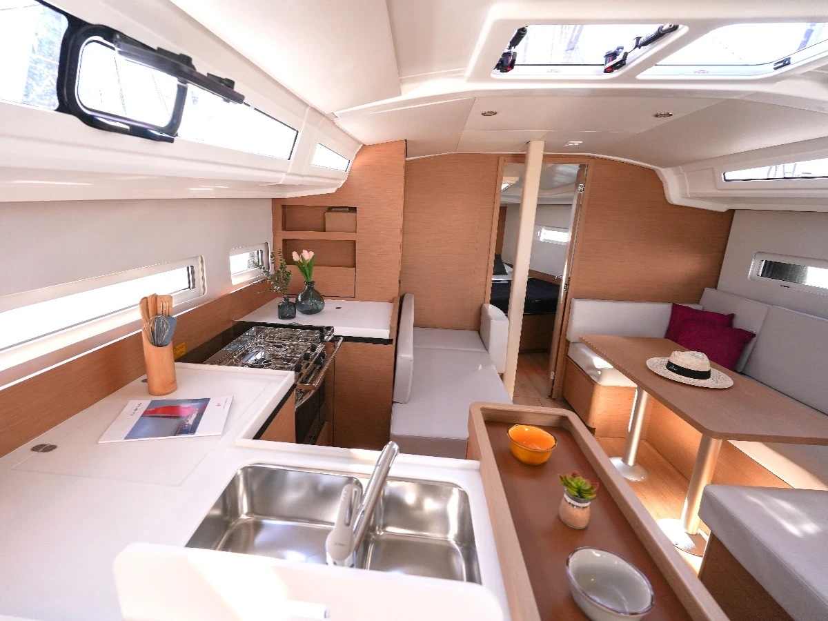 Sun Odyssey 410