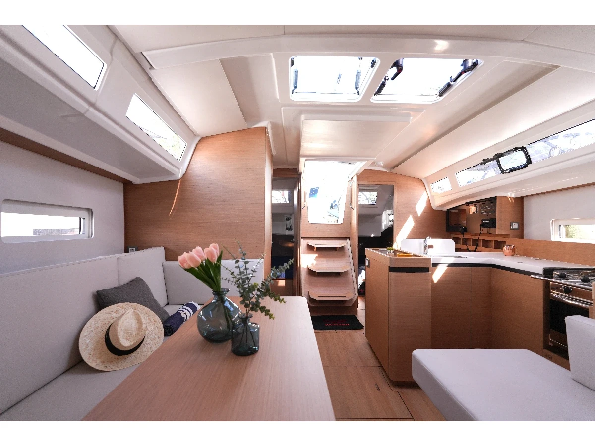 Sun Odyssey 410