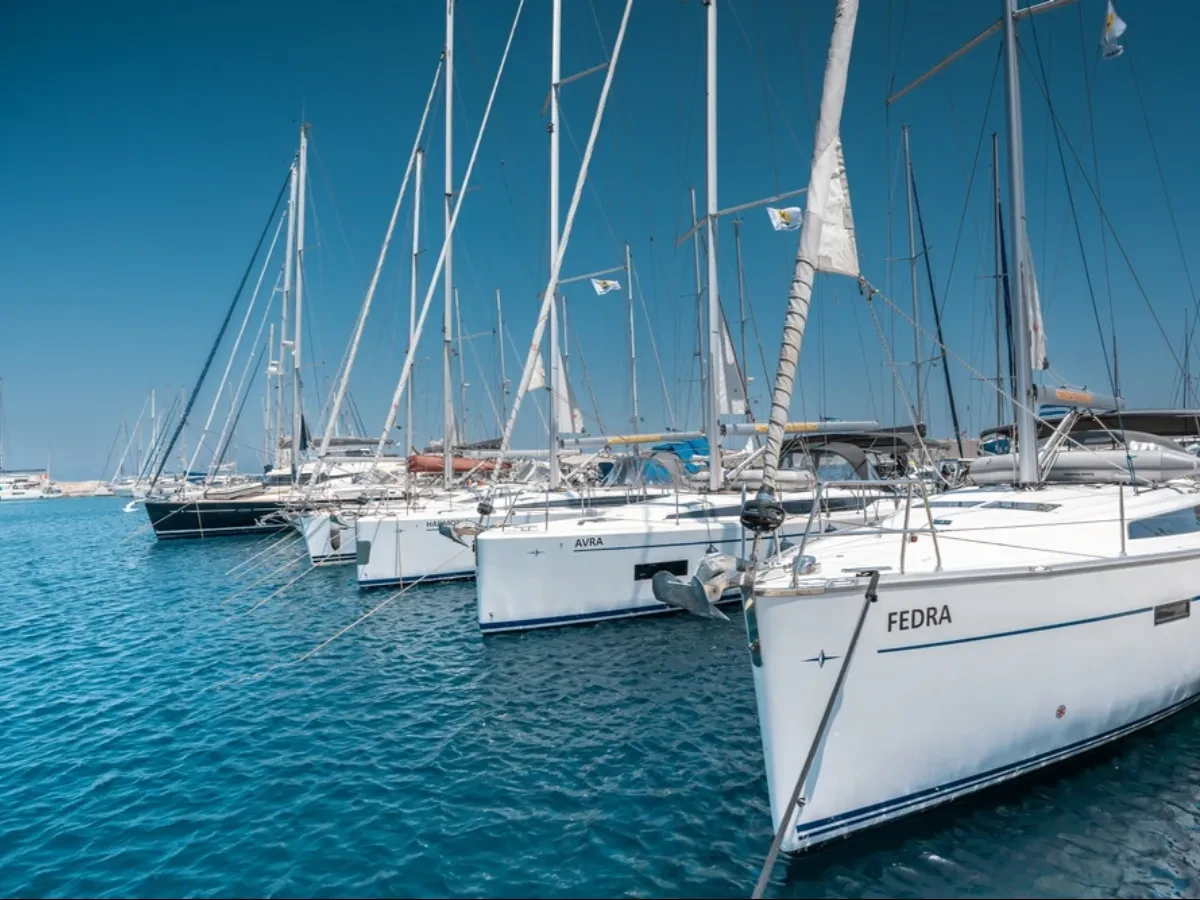 Bavaria C42