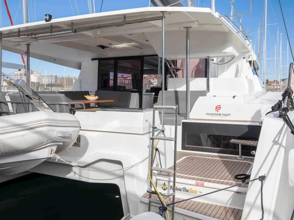 Fountaine Pajot Astrea 42