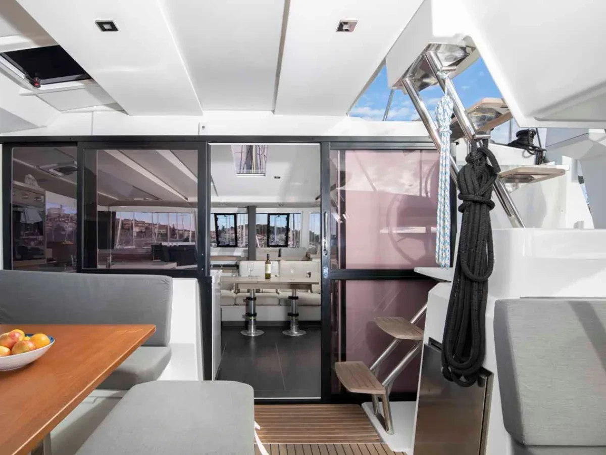 Fountaine Pajot Astrea 42