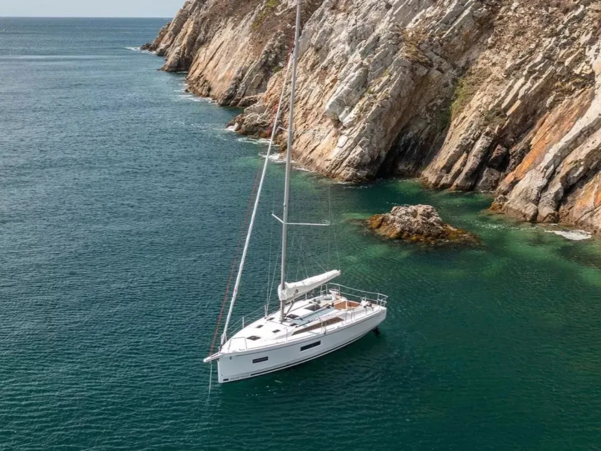 Oceanis 37.1