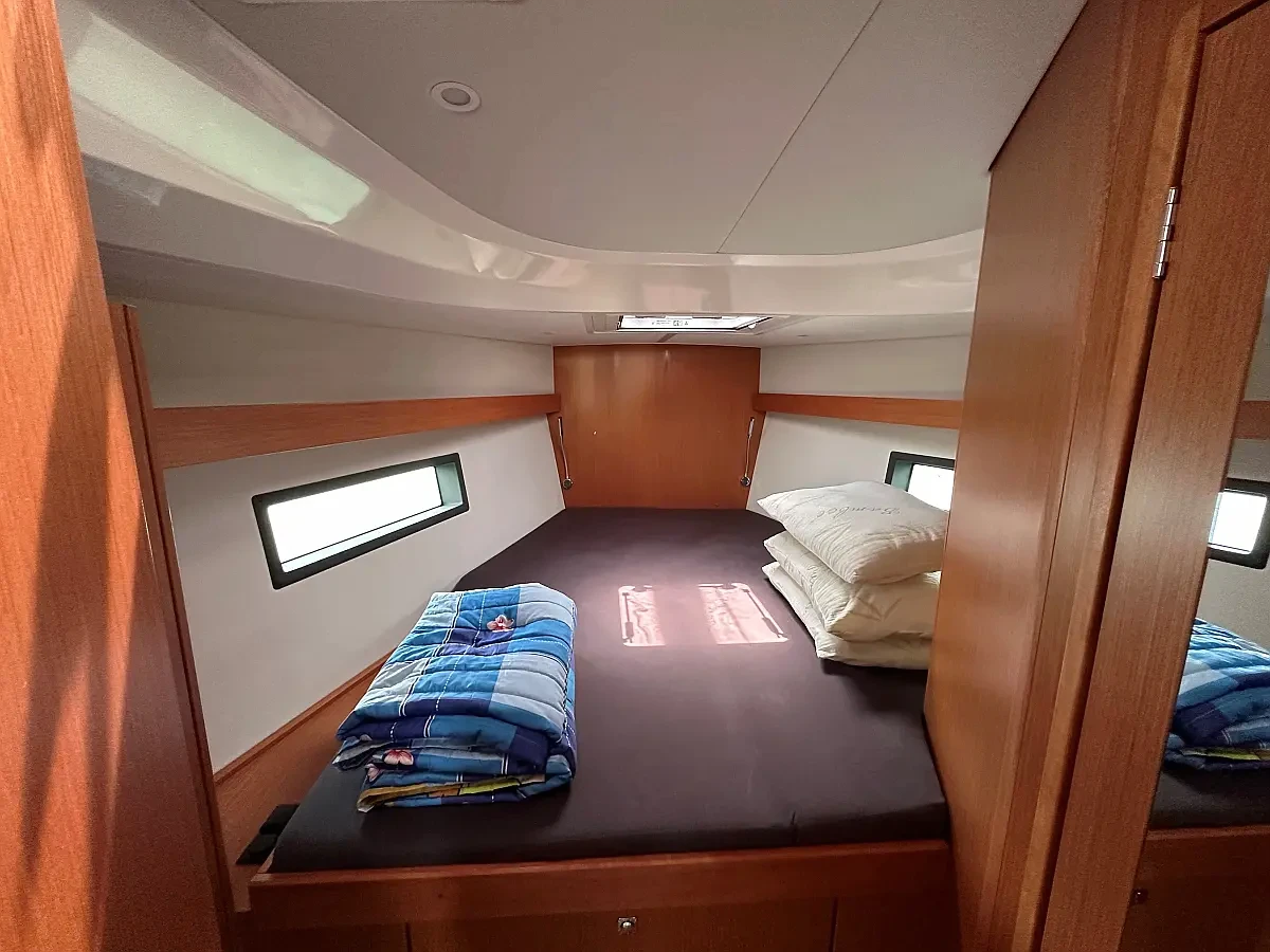 Bavaria C42
