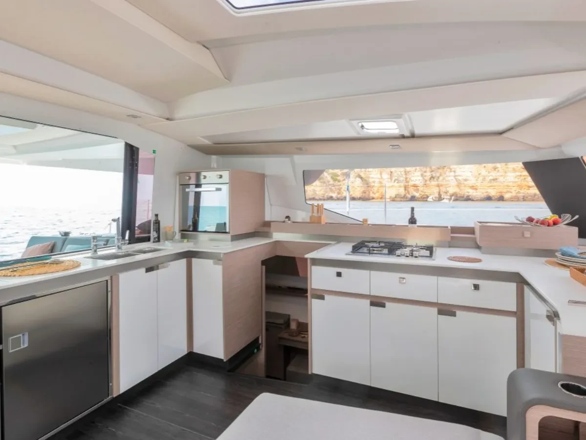 Fountaine Pajot Elba 45