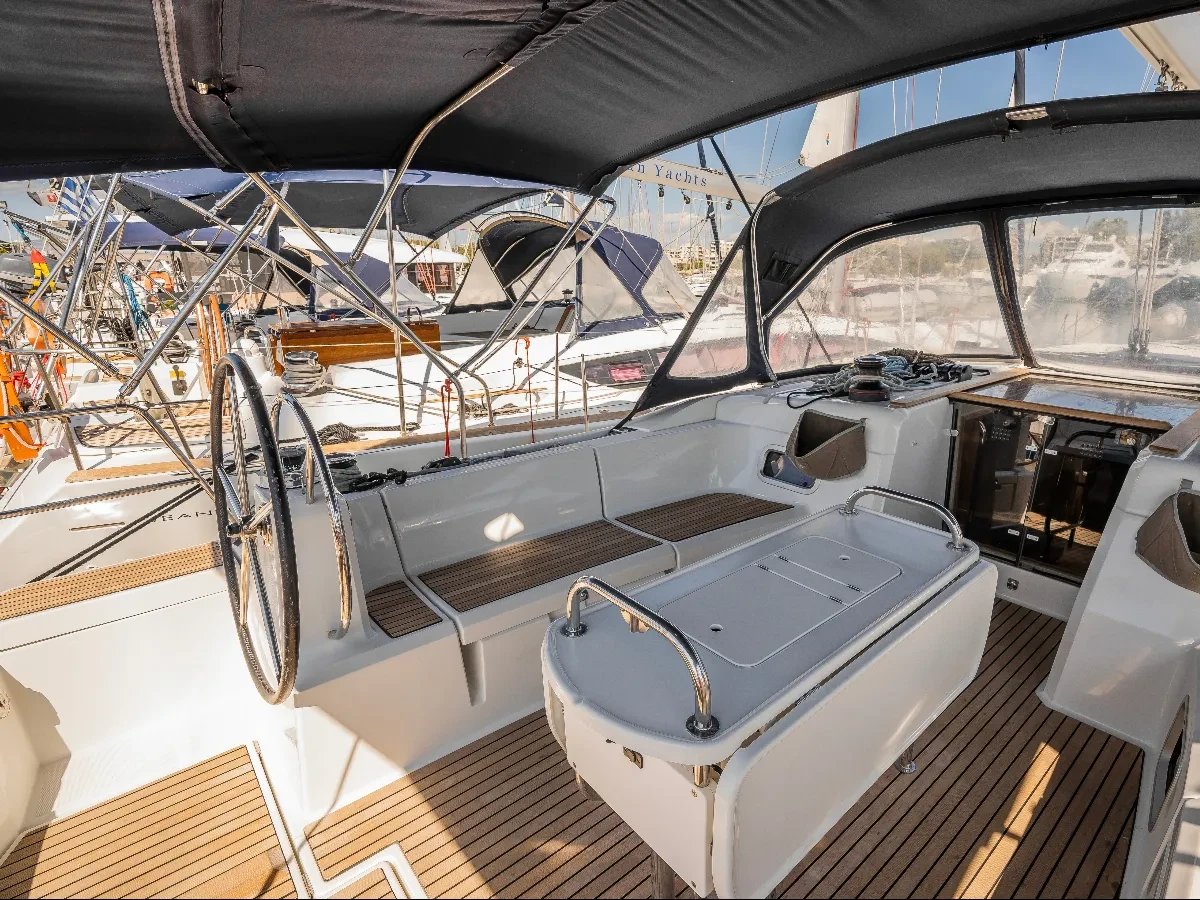 Sun Odyssey 519