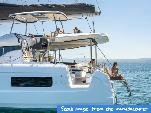 Lagoon 43