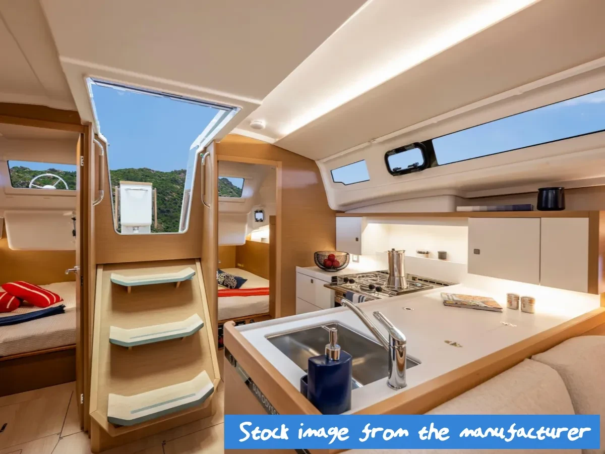Sun Odyssey 415