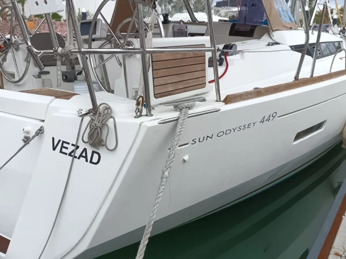 Sun Odyssey 449