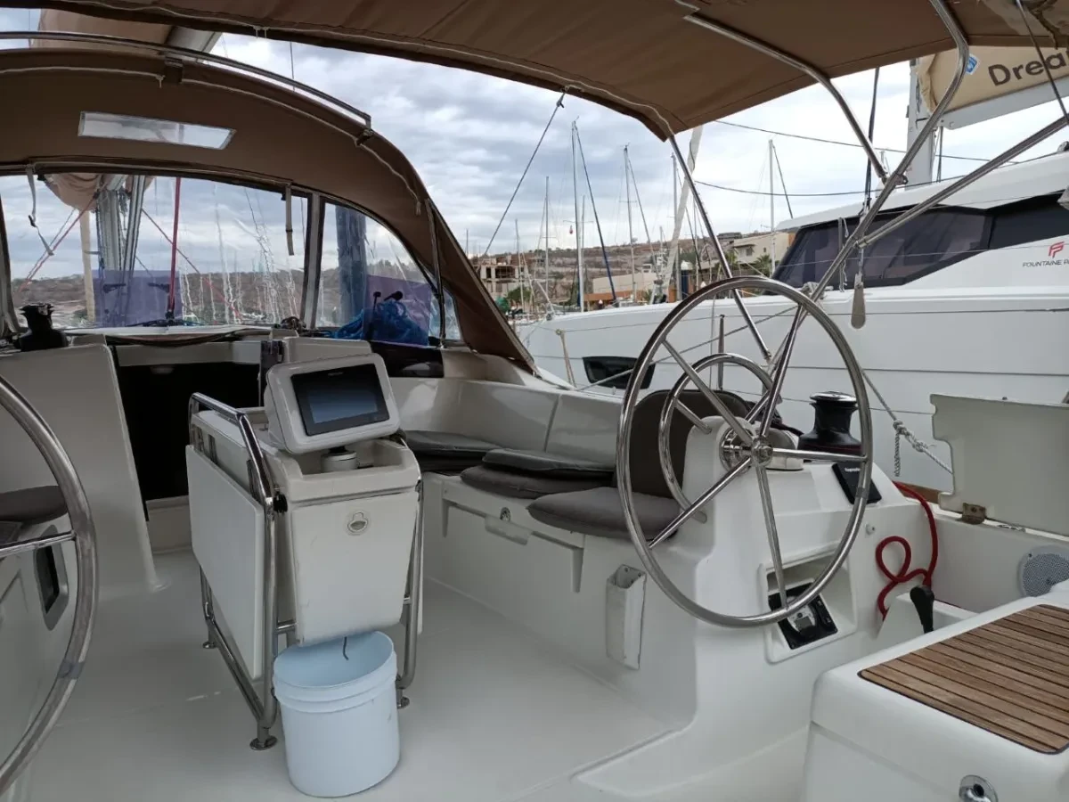Sun Odyssey 449