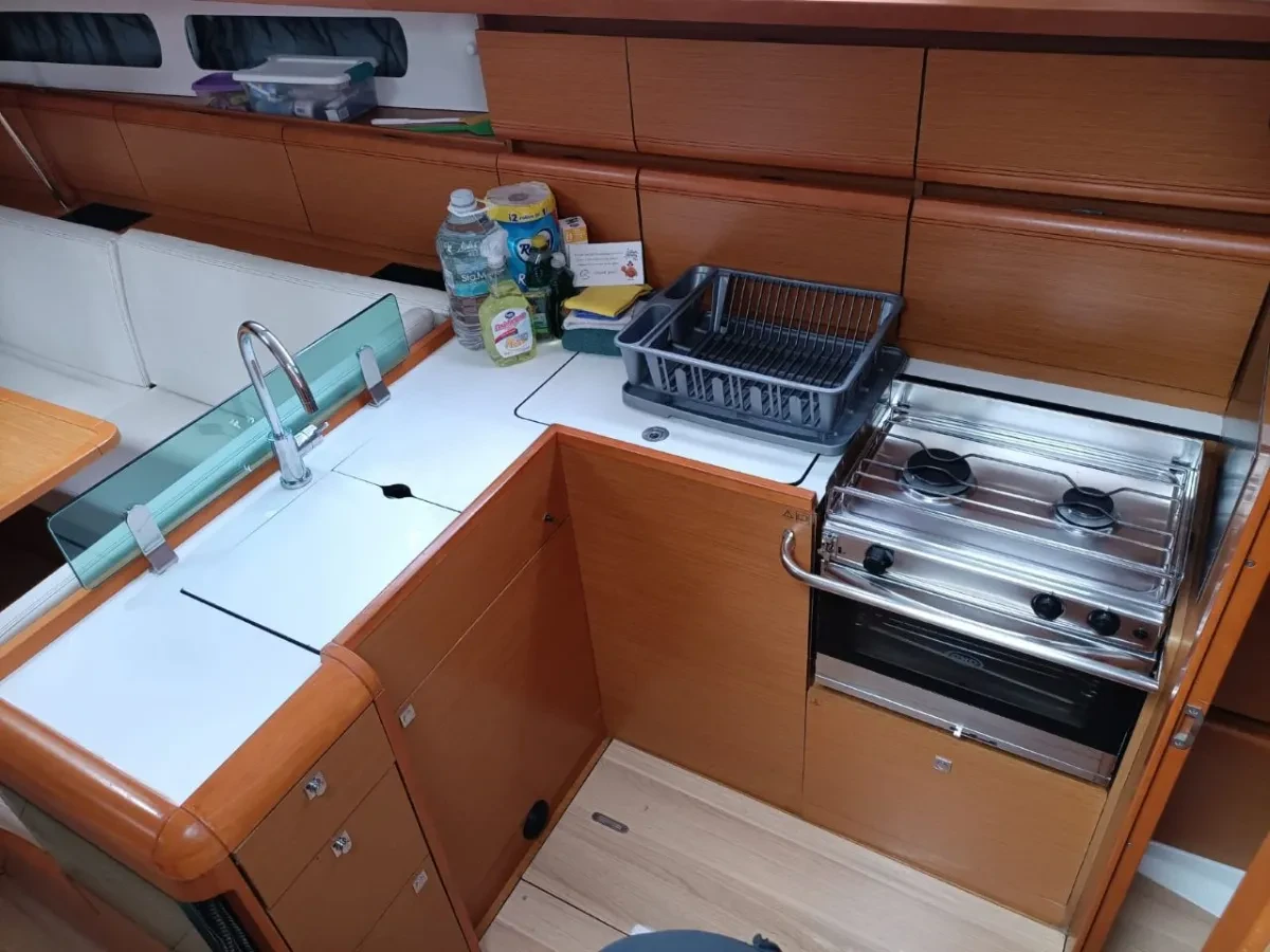 Sun Odyssey 449