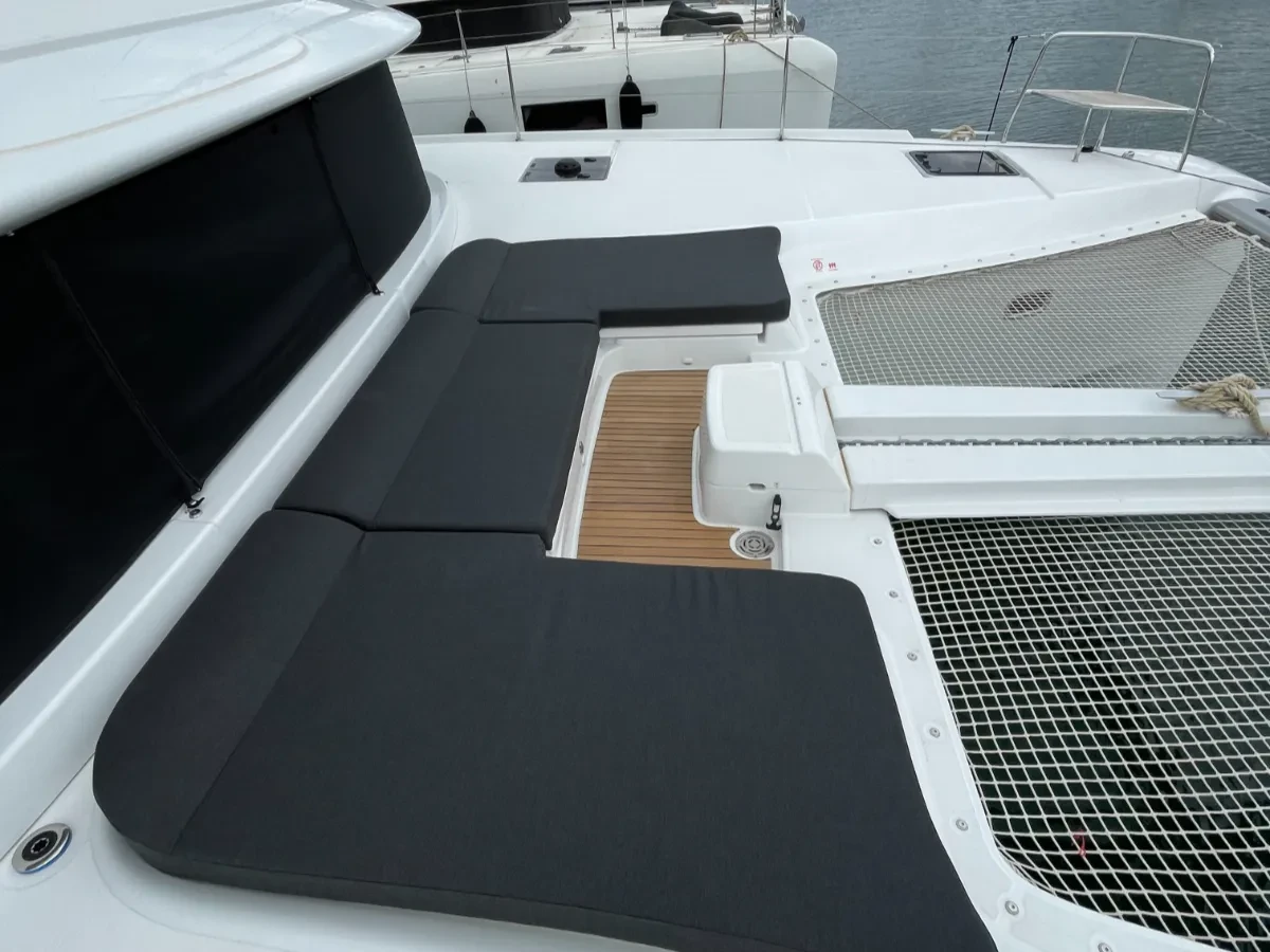 Lagoon 46