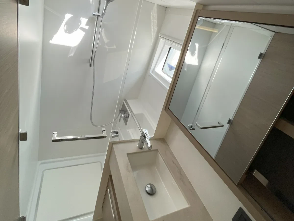 Lagoon 46