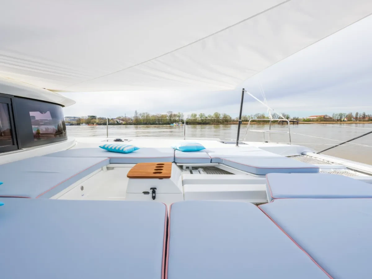 Lagoon 46