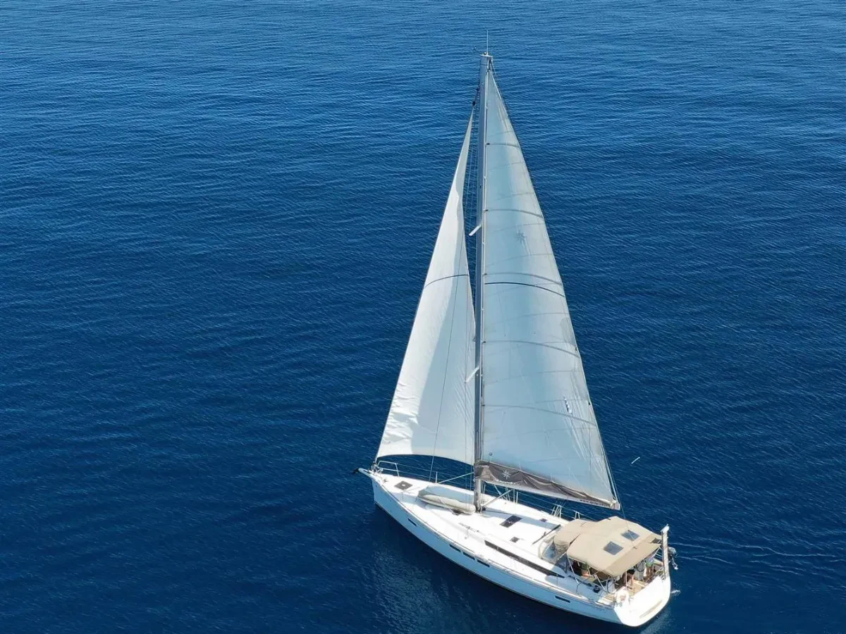 Sun Odyssey 519