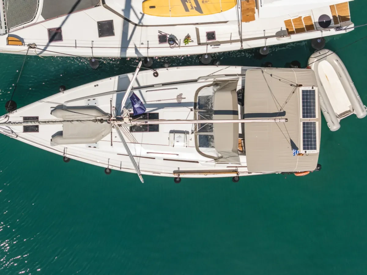 Hanse 418