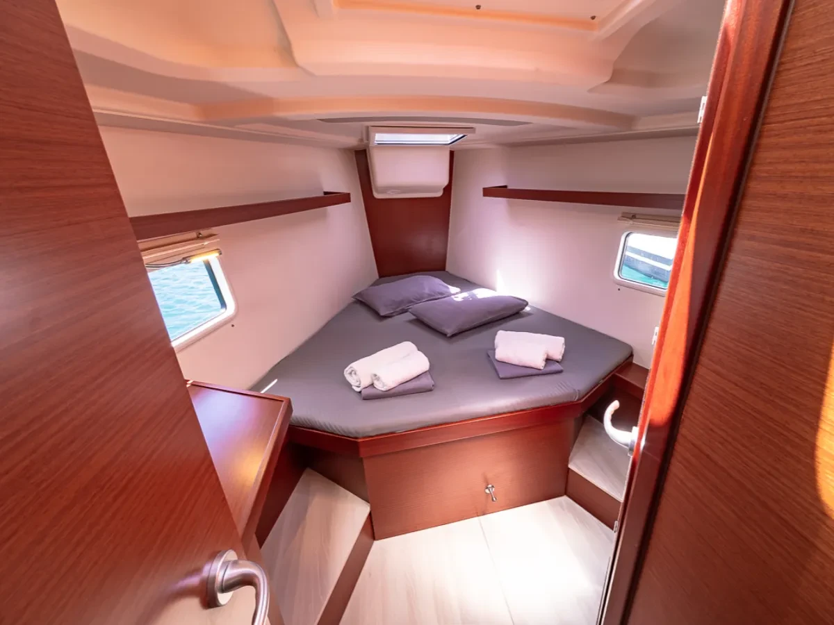 Hanse 418