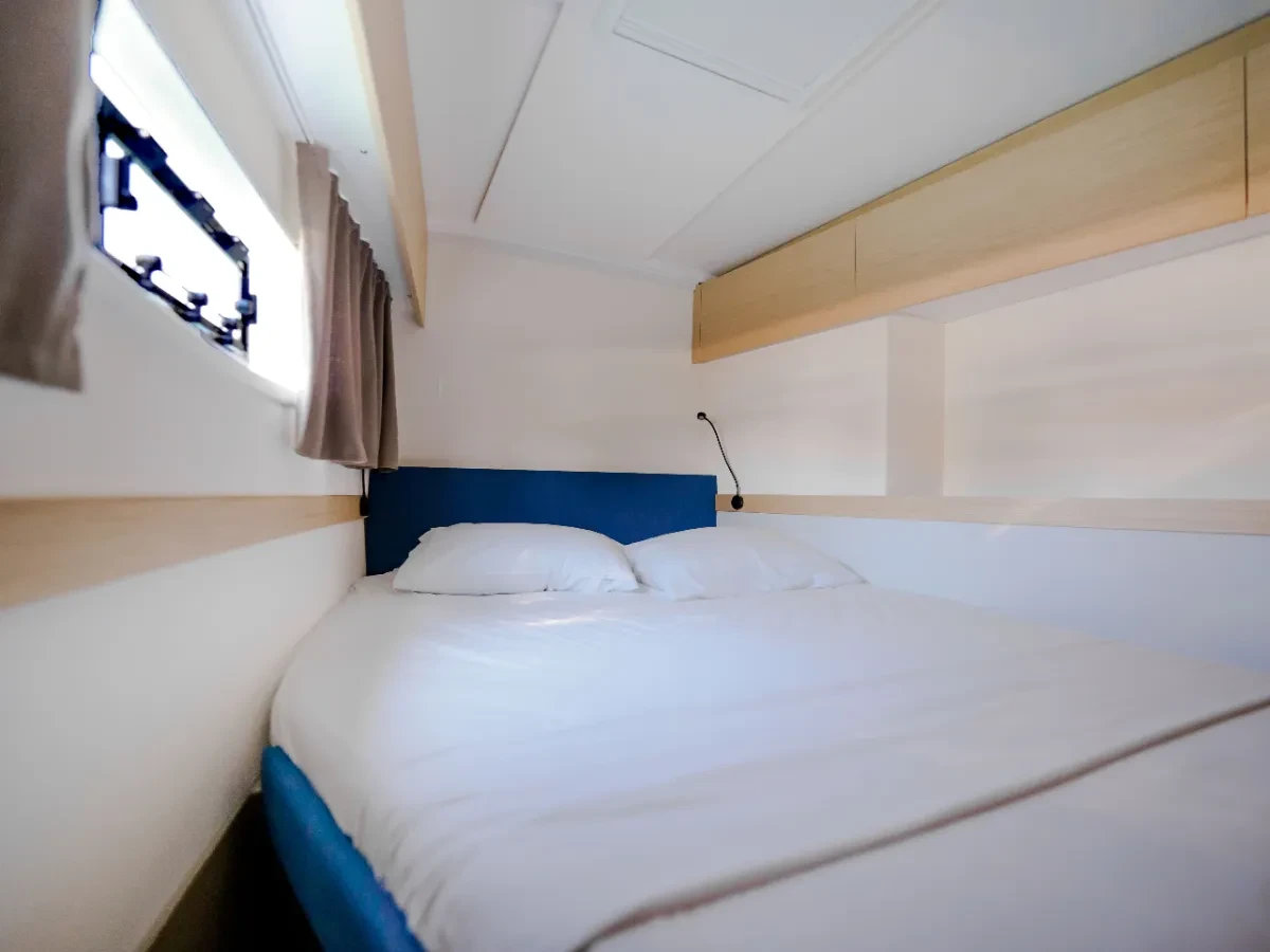 Fountaine Pajot Astrea 42