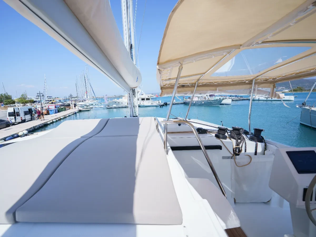 Fountaine Pajot Astrea 42