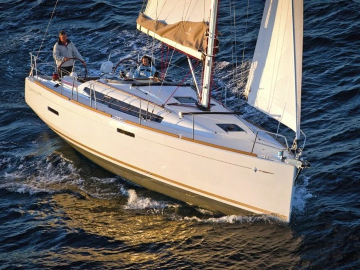 Sun Odyssey 379