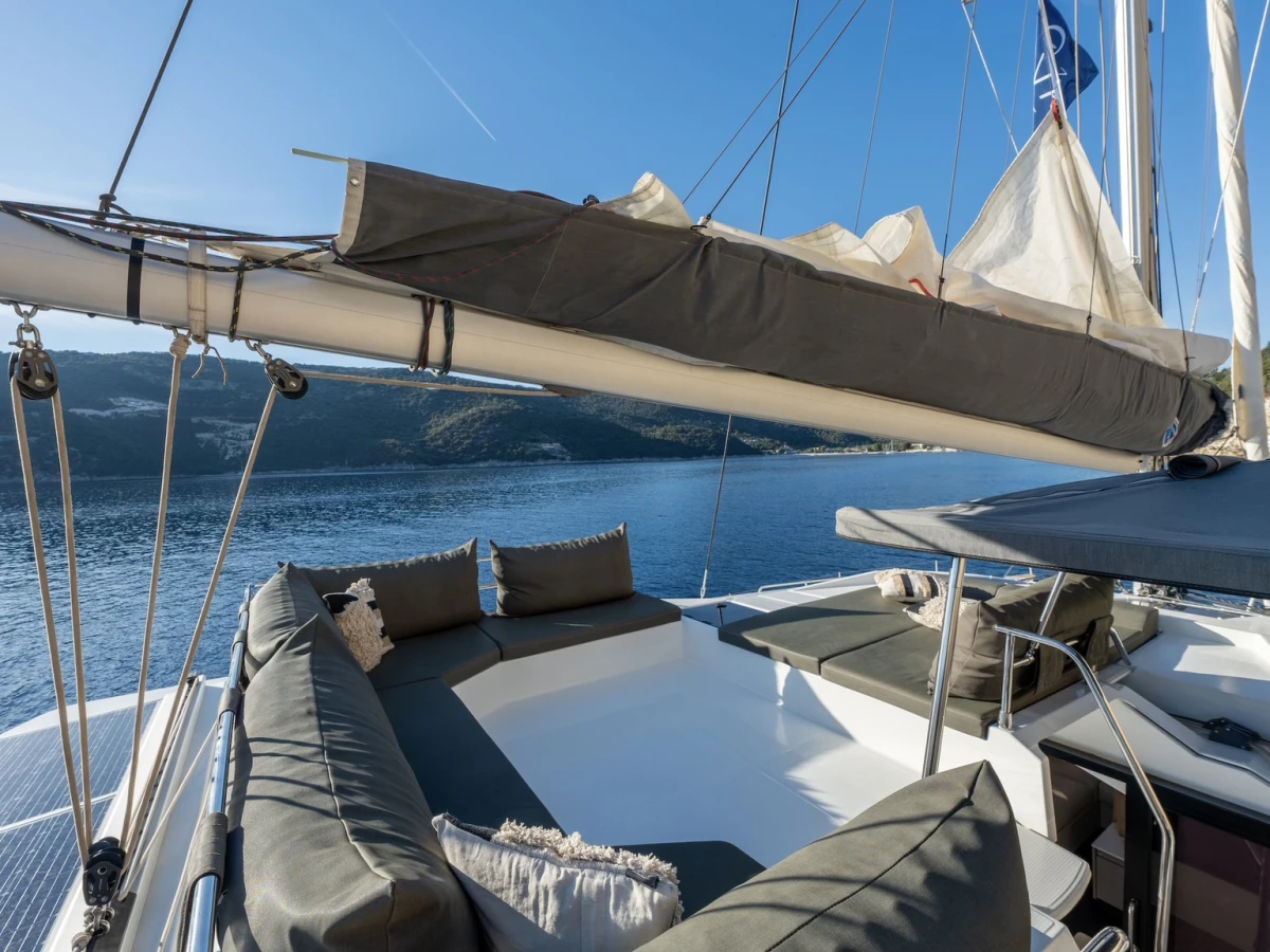 Fountaine Pajot Elba 45